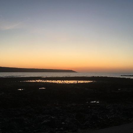 Хостел Yha Port Eynon Экстерьер фото